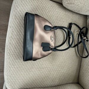 Coach EUC Elegant Black and Tan Women's Handbag